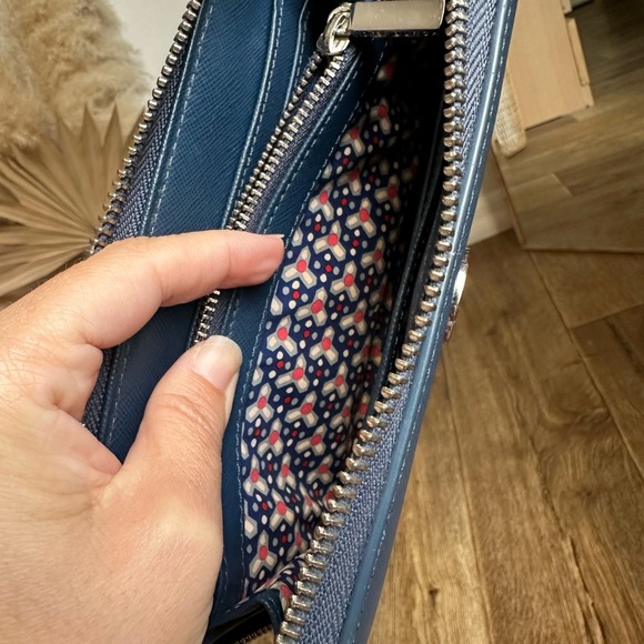 Tory Burch Blue Zip Wallet - Picture 5 of 5
